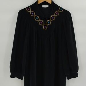 Vassarette black velour with gold stitching housecoat moomoo size large vintage